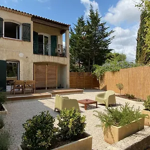Bel Avec Terrasse Et Beau Jardin Classe 1 Etoile Apartment