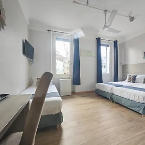 Les Lavandes Hotel