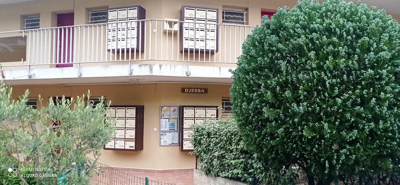 Appartement La Ciotat la baies des anges ,très jolie studio