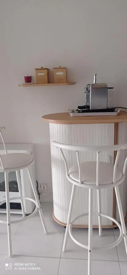 Appartement La Ciotat la baies des anges ,très jolie studio